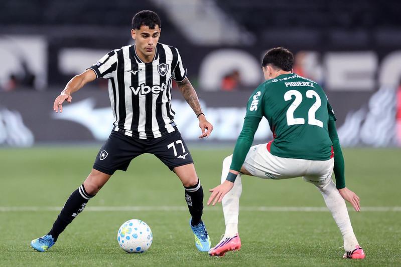 Botafogo e Palmeiras ficaram no 0 a 0 no Nilton Santos