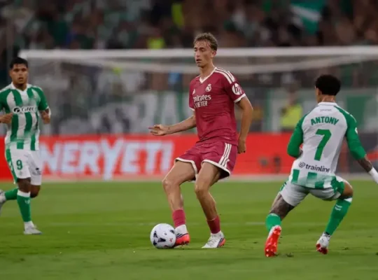 Dean Huijsen, Real Betis x Real Madrid, La Liga. Foto: Reprodução/Real Madrid CF via site oficial.