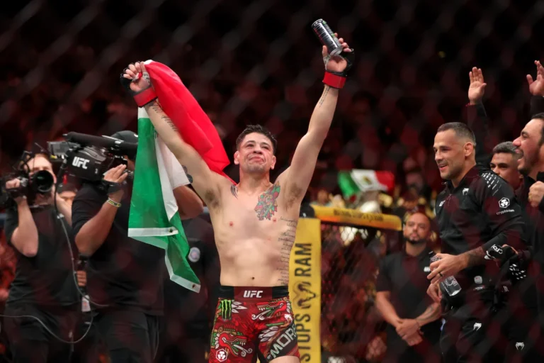 Brandon Moreno se recupera, mas continua longe de convencer