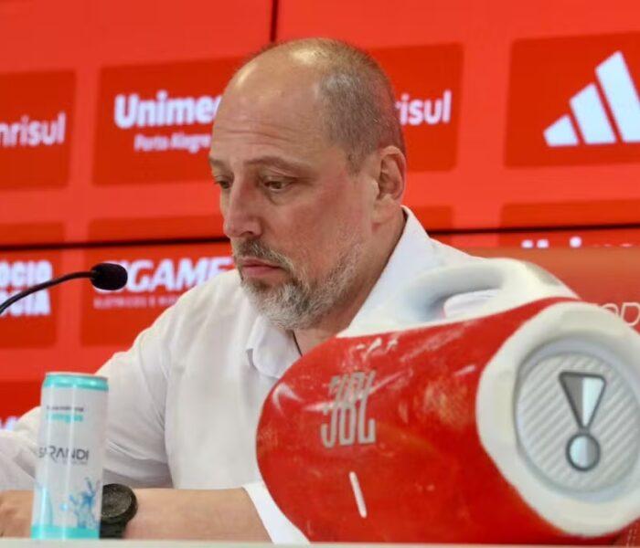 Alessandro Barcellos Internacional