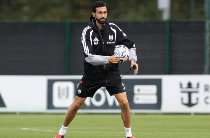 Álvaro Arbeloa, Fulham. Foto: Reprodução/Fulham FC via site oficial.