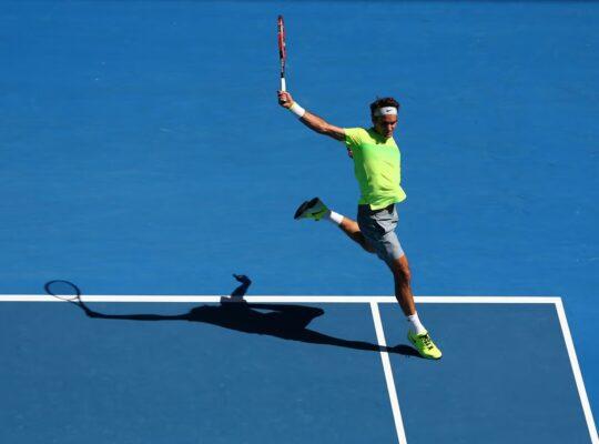 Backhand de uma mão