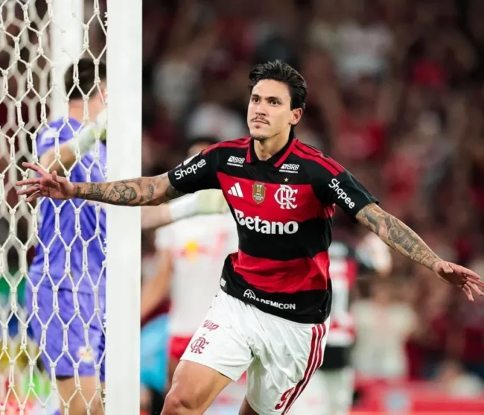 Flamengo vence Bragantino