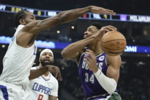 Kawhi e Giannis.