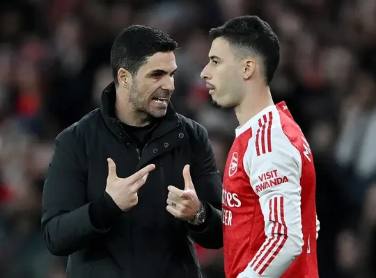 arteta e gabriel martinelli arsenal
