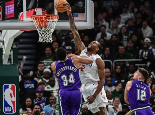 Kawhi e Giannis.