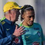 ancelotti e raphinha seleção brasileira