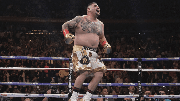 Andy Ruiz Jr. luta contra o tempo (e contra os próprios erros) para salvar sua carreira