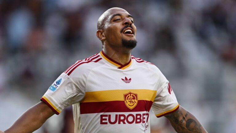 Donyell Malen: como a Roma encontrou o jogador que a Premier League não conseguiu enxergar