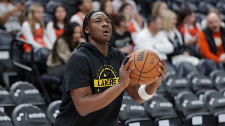 Los Angeles Lakers: Três motivos para Adou Thiero ser titular em 2026-27