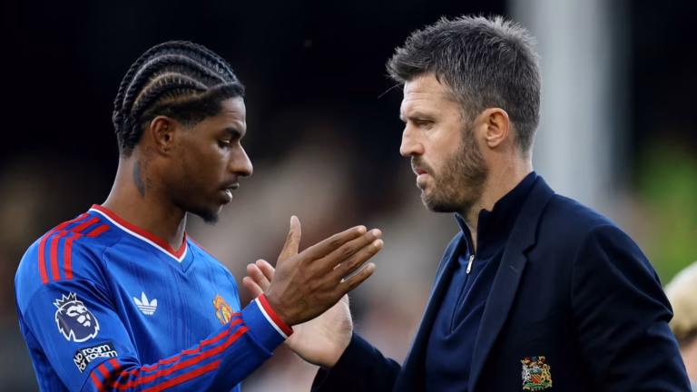 Rashford ainda não engrena no Manchester United e aumenta preocupação de Michael Carrick