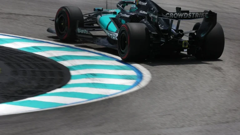 Fórmula 1: por que previsão errada da Pirelli em Sepang está deixando as voltas mais lentas?