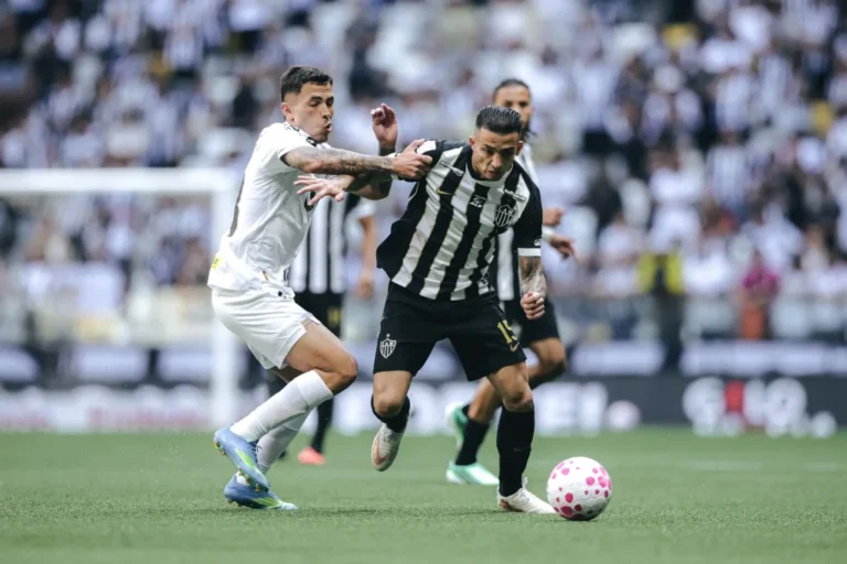 Atlético-MG mostra espírito de luta, enquanto Santos continua desequilibrado; confira as impressões do jogo