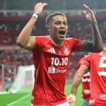 vitinho x corinthians internacional