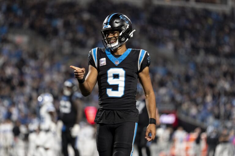 Bryce Young: Como explicar a evolução do quarterback em 2026?